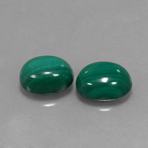 Malachite naturale verde da  ct, taglio ovale, opaco