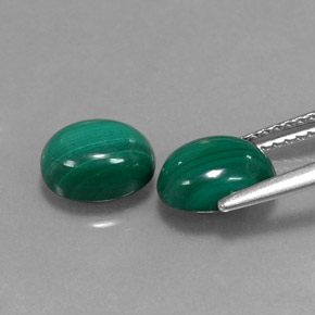 Malachite naturale verde da  ct, taglio ovale, opaco
