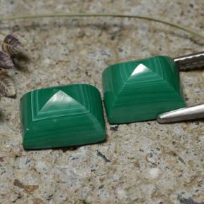 Malachite naturale verde da 7,83 ct, baguette, opaco