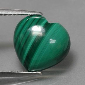 Malachite naturale verde da 5,31 ct, a forma di cuore, opaco