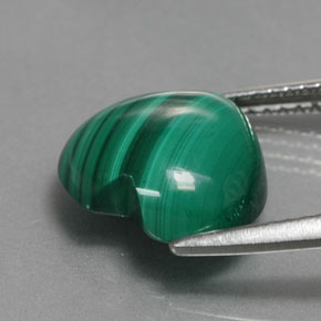 Malachite naturale verde da 5,31 ct, a forma di cuore, opaco