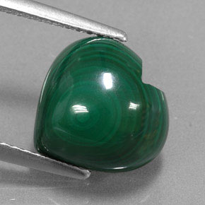 Malachite naturale verde da 6,74 ct, a forma di cuore, opaco