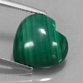 Malachite naturale verde da 3,97 ct, a forma di cuore, opaco