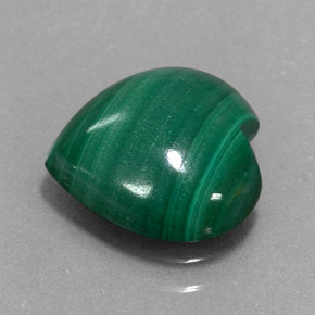 Malachite naturale verde da 3,97 ct, a forma di cuore, opaco
