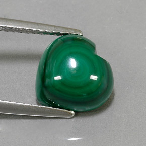 Malachite naturale verde da 5,04 ct, a forma di cuore, opaco