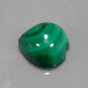 Malachite naturale verde da 4,59 ct, a forma di cuore, opaco