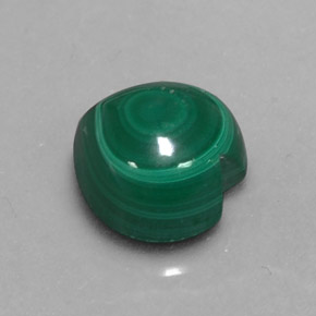 Malachite naturale verde da 3,89 ct, a forma di cuore, opaco