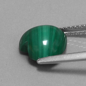 Malachite naturale verde da 3,03 ct, a forma di cuore, opaco
