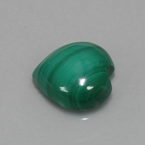 Malachite naturale verde da 7,84 ct, a forma di cuore, opaco