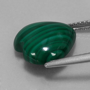 Malachite naturale verde da 5,95 ct, a forma di cuore, opaco