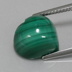 Malachite naturale verde da 8,67 ct, a forma di cuore, opaco