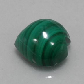 Malachite naturale verde da 8,67 ct, a forma di cuore, opaco