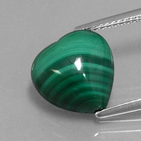 Malachite naturale verde da 7,34 ct, a forma di cuore, opaco