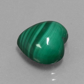 Malachite naturale verde da 7,34 ct, a forma di cuore, opaco