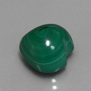 Malachite naturale verde da 7,41 ct, a forma di cuore, opaco