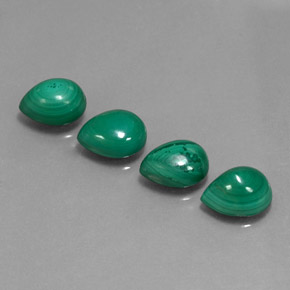 Malachite naturale verde da  ct, taglio a pera, opaco