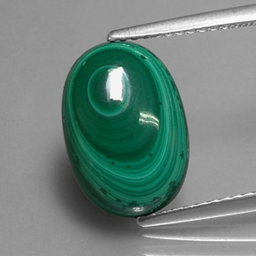 Malachite naturale verde da 6,72 ct, taglio ovale, opaco