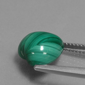 Malachite naturale verde da 5,81 ct, a forma di cuore, opaco
