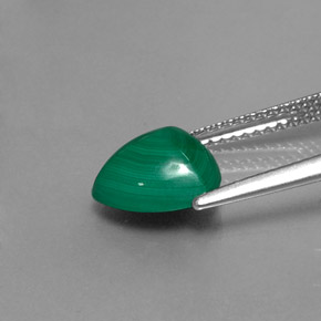 Malachite naturale verde da 3,02 ct, trillion, opaco