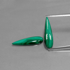 Malachite naturale verde da  ct, taglio a pera, opaco