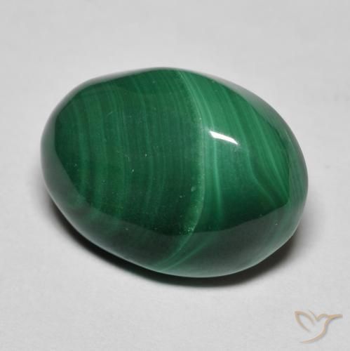 Malachite Verde Pino naturale da 7.83 ct, Ovale, Opaco