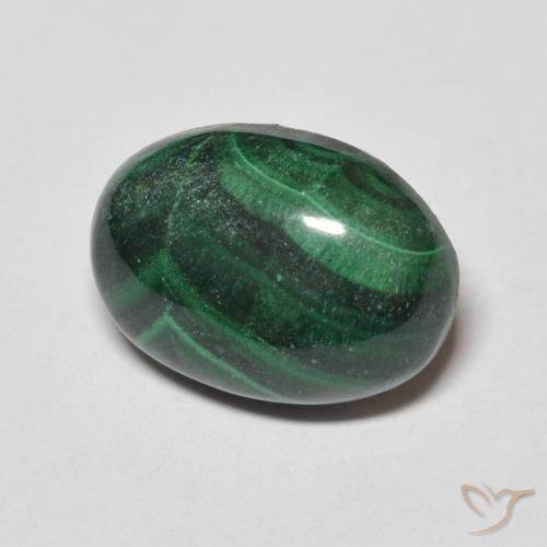 Malachite Verde Pino naturale da 8.86 ct, Ovale, Opaco