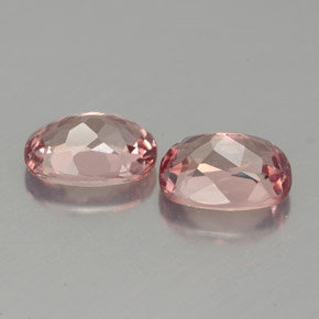 Granato malese naturale rosa da  ct, taglio a cuscino, VVS-VS