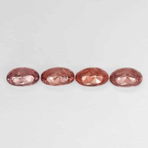 Gemme di Granato malese Rosso caldo naturale da 4.27 ct, Ovale, VVS-VS