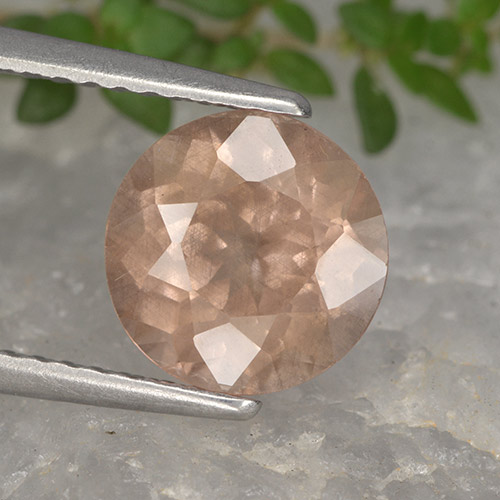 Granato malese naturale rosa da 2,33 ct, taglio rotondo, VS