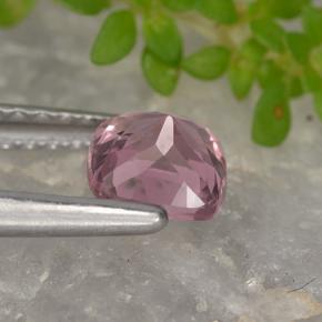 Granato malese naturale rosa da 0,76 ct, taglio a cuscino, VVS-VS