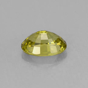 Piccolo Granato Verde giallastro naturale da 1.24 ct, Taglio ovale, VS