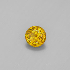Piccolo Granato Giallo verdastro naturale da 0.51 ct, Taglio rotondo, VS