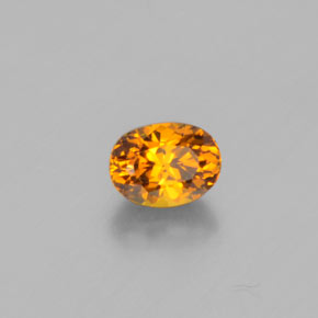 Piccolo Granato Giallo verdastro naturale da 0.59 ct, Taglio ovale, VS