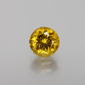 Piccolo Granato Giallo verdastro naturale da 1.07 ct, Taglio rotondo, VVS-VS