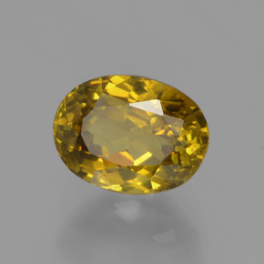 Piccolo Granato Oro verdastro naturale da 1.11 ct, Taglio ovale, VS