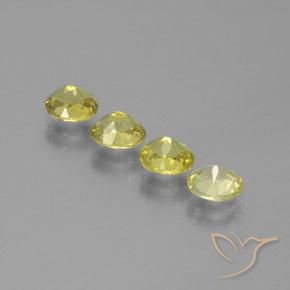 Gemme di Piccolo Granato Giallo medio naturale da 2.45 ct, Ovale, VVS-VS