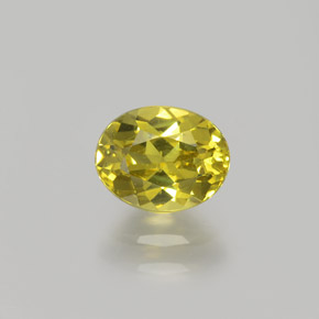 Piccolo Granato Verde dorato naturale da 1.00 ct, Taglio ovale, VS