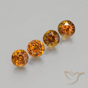 Gemme di Piccolo Granato Arancio Medio naturale da 2.36 ct, Rotondo, VVS-VS