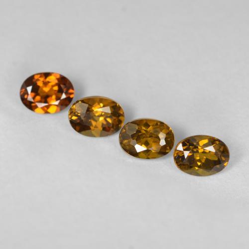 Gemme di Piccolo Granato Terra d'oro naturale da 2.21 ct, Ovale, VVS-VS