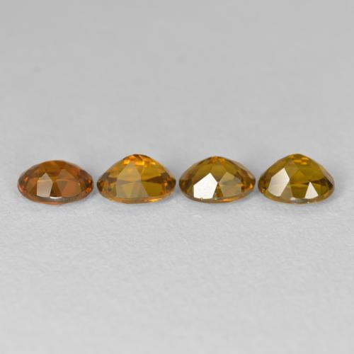 Gemme di Piccolo Granato Terra d'oro naturale da 2.21 ct, Ovale, VVS-VS