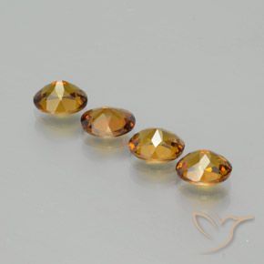 Gemme di Piccolo Granato Caramello Marrone naturale da 2.41 ct, Ovale, VVS-VS