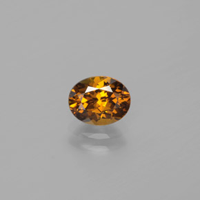 Piccolo Granato Oro verdastro naturale da 1.09 ct, Taglio ovale, VVS