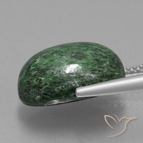 Maw-Sit-Sit Verde Pino Pallido naturale da 9.69 ct, Ovale, Opaco
