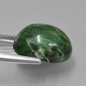 Maw-sit-sit naturale verde da 9,57 ct, taglio ovale, opaco