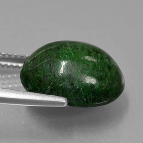 Maw-sit-sit naturale verde da 9,65 ct, taglio ovale, opaco