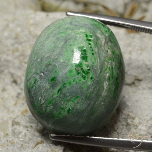 35.77ct Naturale Verde scuro Maw-sit-sit, Ovale, Opaco