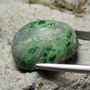 Maw-Sit-Sit Verde scuro naturale da 35.77 ct, Ovale, Opaco