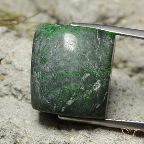 33.51ct Naturale Verde scuro Maw-sit-sit, Taglio a baguette, Opaco