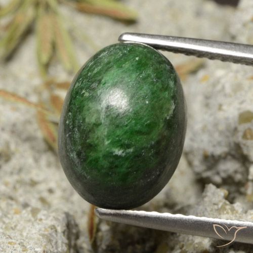 6.33ct Naturale Verde Pino Maw-sit-sit, Ovale, Opaco