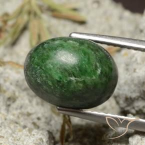 Maw-Sit-Sit Verde Pino naturale da 6.33 ct, Ovale, Opaco